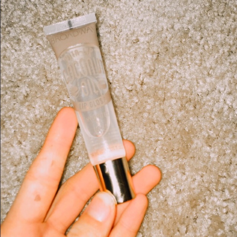 lip gloss